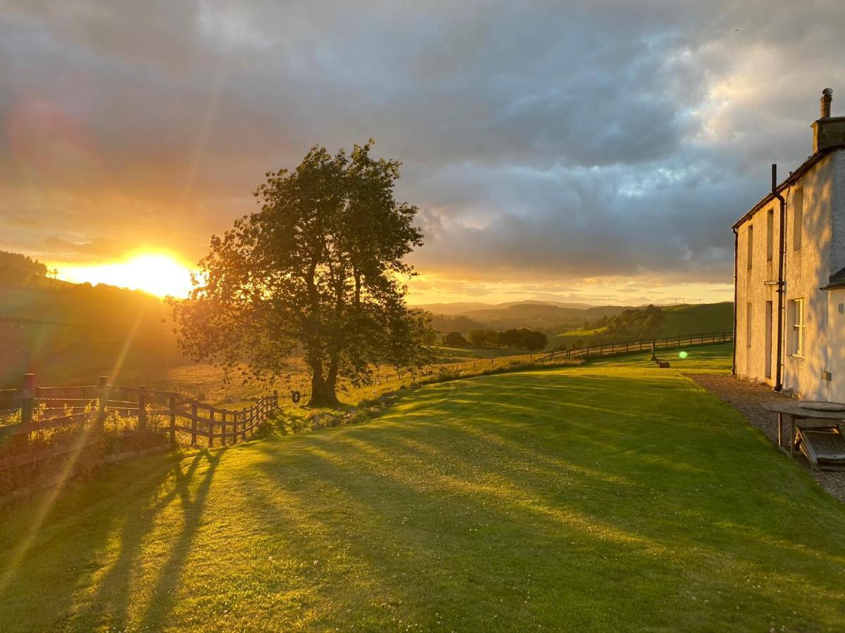 Ladyurd Farmhouse West Linton Extérieur photo